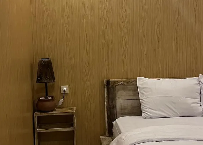 ゲストハウス Ambara Tampaksiring